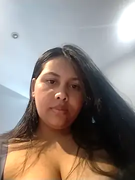 Chat XXX en directo de Alessandraa-