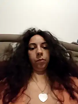 naughty69curls 现场XXX聊天