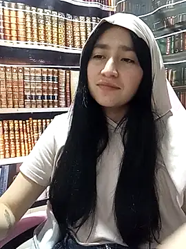 Arielle_lov 现场XXX聊天