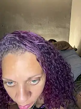 SHY_QUINN webcam show