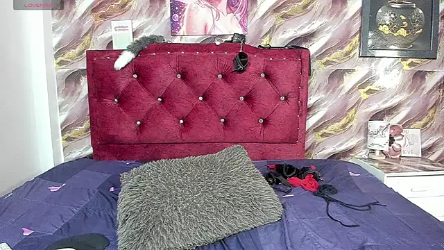 karlaaHott 现场XXX聊天