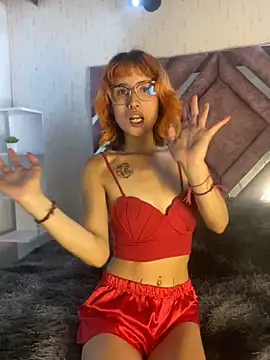 Alice_Hecatee webcam show