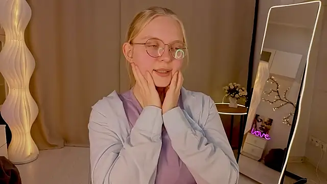 AlicaCohill Adlı Modelin Canlı XXX Sohbeti