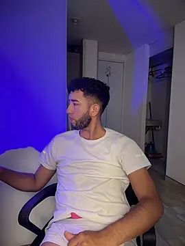 Pokazy przed kamerką – liam_bronw