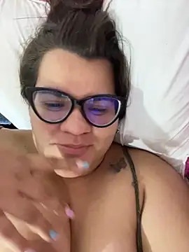 LuxuryloversCO Chat XXX in diretta