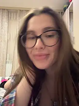 Lindasix Chat XXX in diretta