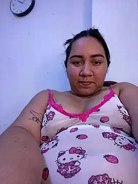 Stormyy_Luxe 라이브 XXX 채팅