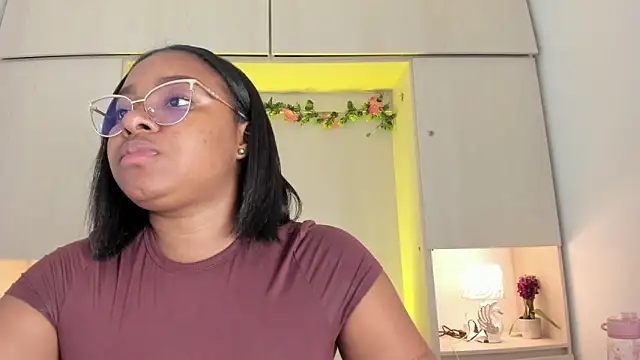 tamaraa_smiith Chat XXX in diretta