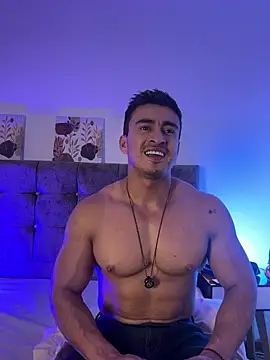 Chris_Clarck: απευθείας συνομιλία ΧΧΧ