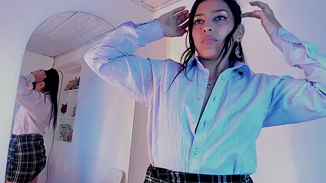 jaade_doll Chat XXX in diretta