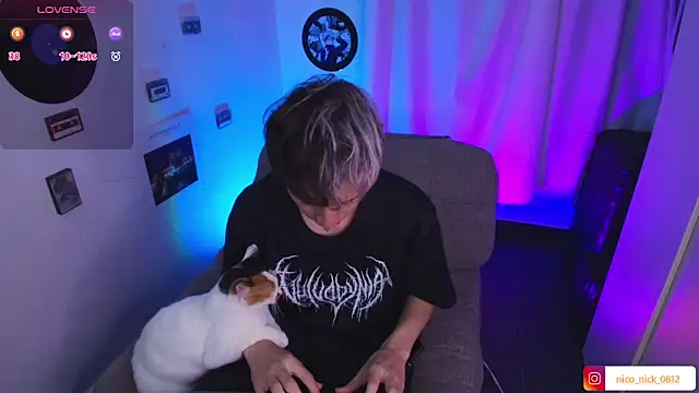 Show modela Nick_Bangover_ na web-kameri