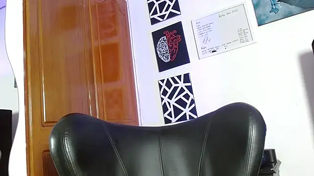 Show modela romanpearce_ na web-kameri