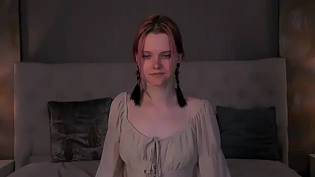 Lina_Veyra Adlı Modelin Canlı XXX Sohbeti