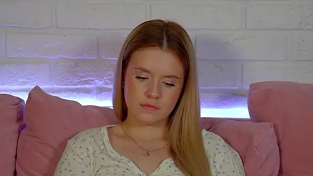 MilanaBalmain Live XXX-Chat