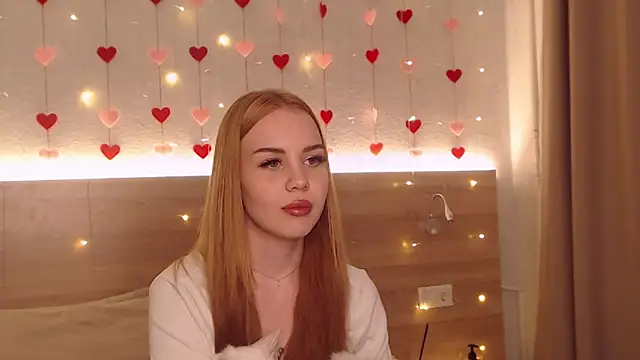 IvyAngel Chat XXX in diretta