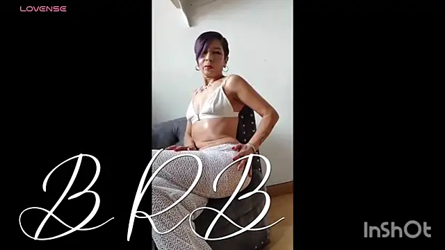 Chat XXX en directo de Trinityy__