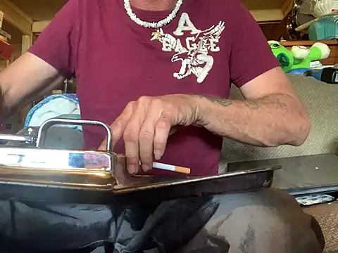 marriedman2112 Chat XXX in diretta