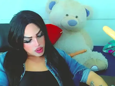 Show de NharaBigCock na webcam