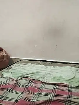 Chat XXX en directo de nikkyguddi