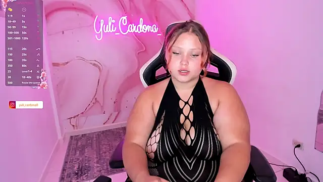 Chat XXX en directo de YuliCardona_