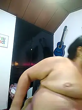 Keyla01_のライブXXXチャット