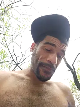 GuyInNY webkamerás műsora