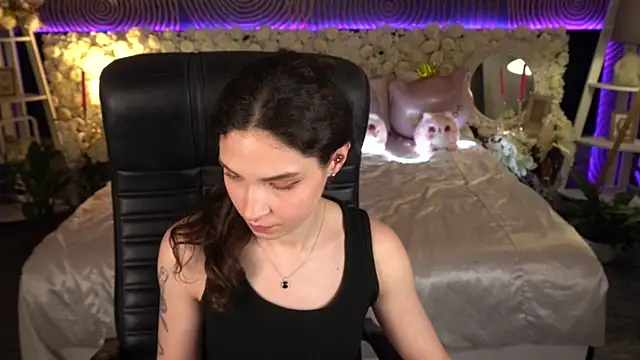 BabyFlowerr's Live XXX Chat