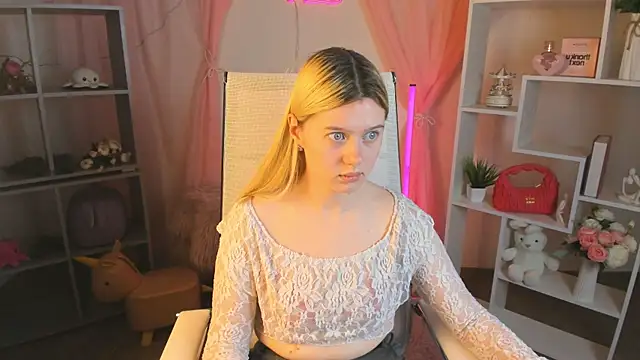 CelestineMauriac live XXX chat