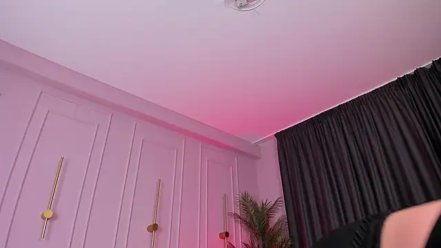 SilverEyesz – Live XXX-chat