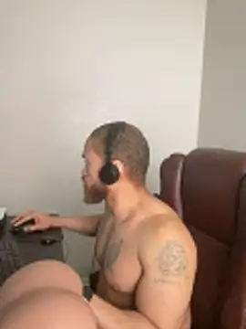 Fathero1time: онлайн-секс-чат