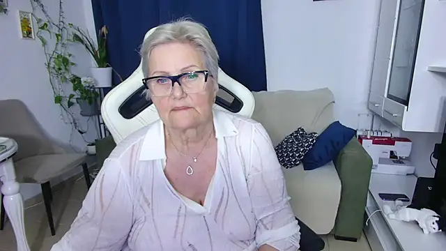 Selenna57 Live XXX-Chat