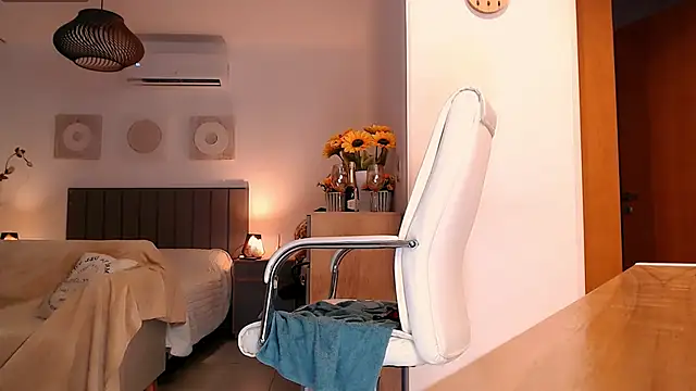 Živý XXX chat Tilly_Eliot