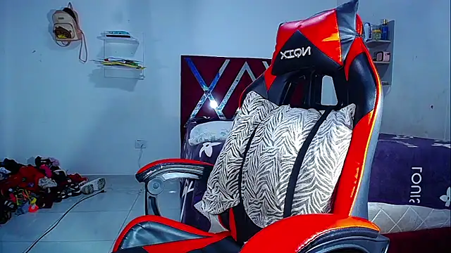 DanisaBrown Chat XXX in diretta