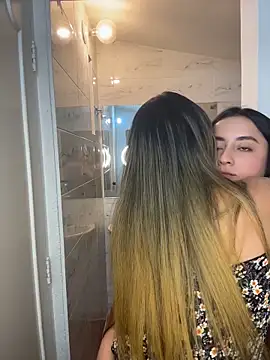 Živý XXX chat Antonella_Julieta