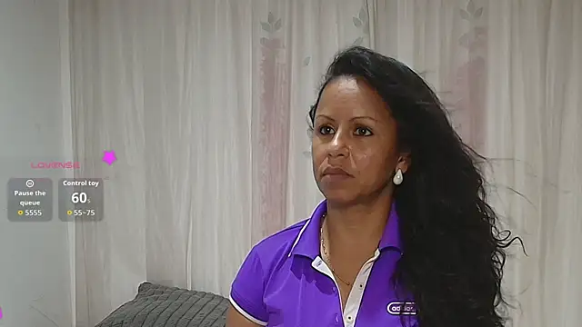 Catherine_mature45 Obrolan Langsung XXX