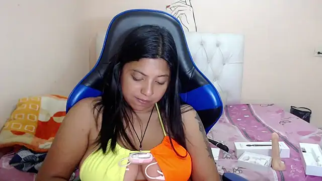 Leylafourniert Obrolan Langsung XXX