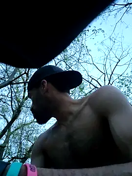 GuyInNYのウェブカメラショー