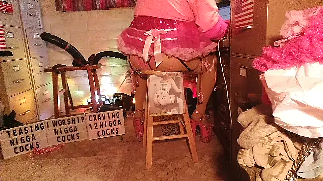 tgirljillforbbc: διαδικτυακό σόου στην κάμερα