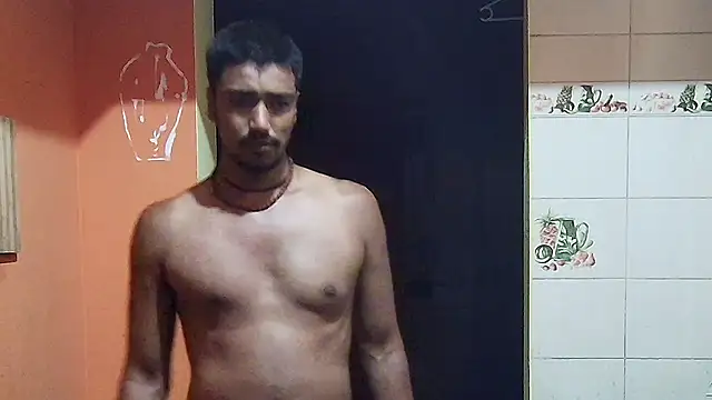 Gre3k_god Show in webcam