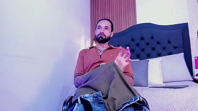 Pokazy przed kamerką – Hisoka_011