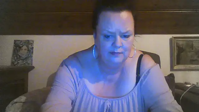 TiffanyMature Live XXX-Chat