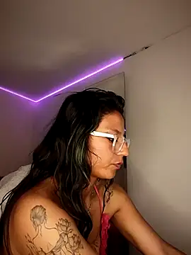 SamathaMay Live XXX-chat