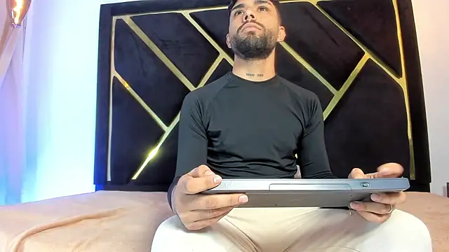 ALEX_SCOTのライブXXXチャット