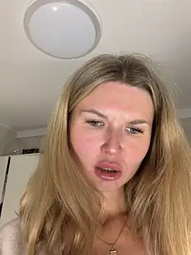 AngelMiaM Webcamshow