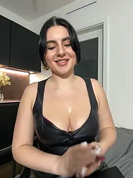 دردشة Evelyn___Sweet الجنسية المباشرة