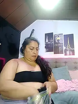 Keyla01_ 라이브 XXX 채팅