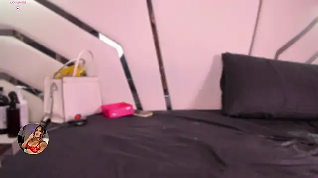 Kendall__evanss' Live XXX Chat