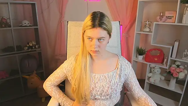 Chat XXX ao vivo de CelestineMauriac