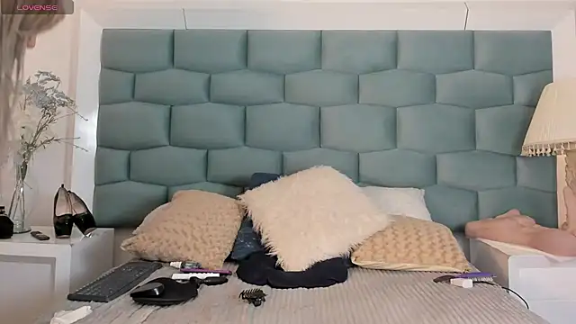 Chatroom XXX en direct de MiaMancini