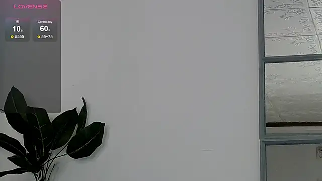 SarahRaynex Chat XXX live